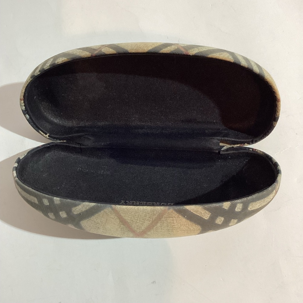Burberry Original Clamshell Sunglass Case,iconic signature plaid, made in Italy - Picture 8 of 12